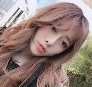 李依宸生活自拍照图片_5