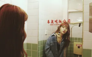 李依宸复古时尚写真图片_2