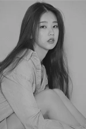 左卓迷人性感黑白写真图片_3