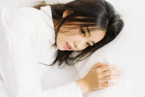 左卓慵懒居家写真图片_10