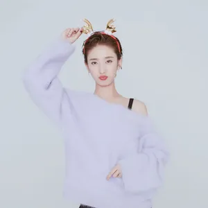 许芳铱湿发俏丽写真图片_5