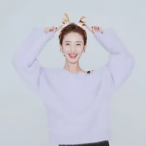 许芳铱湿发俏丽写真图片_8