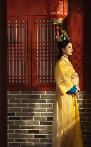 许芳铱清朝宫廷风写真图片_3