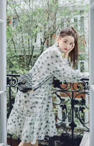 林小宅清新灵动写真图片_3