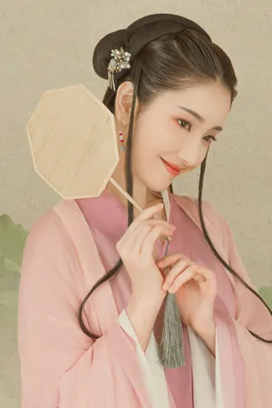 许芳铱古风汉服写真图片_1