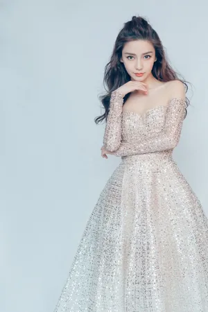 angelababy亮片裙性感写真图片_3