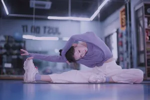 陈瑶健身房性感健身照图片_2