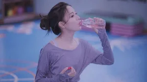 陈瑶健身房性感健身照图片_7