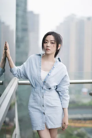 张靓颖青春活力写真图片_4