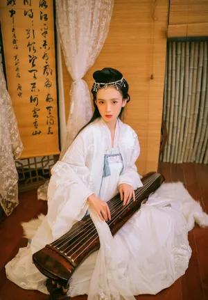 马茜女古装风性感写真图片_2