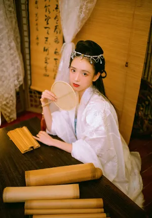 马茜女古装风性感写真图片_6