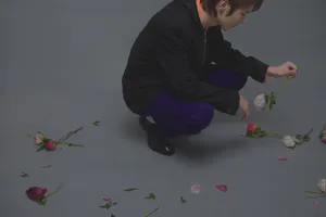 灵超西服酷帅写真图片_4