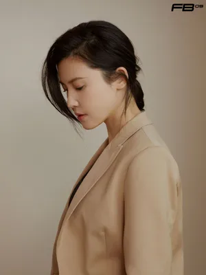 杨子姗法式西装外套写真图片