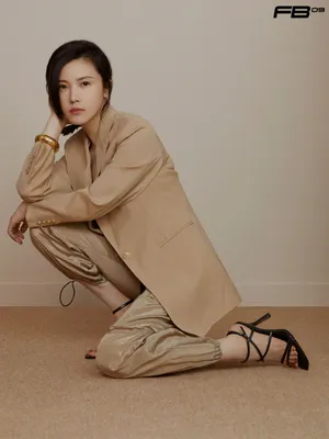 杨子姗法式西装外套写真图片_5