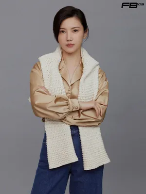 杨子姗针织披肩质感写真图片_2