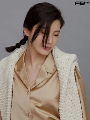 杨子姗针织披肩质感写真图片_3