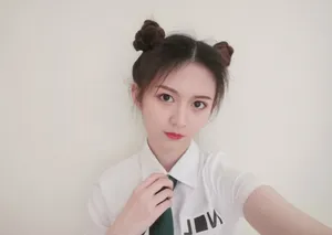 于扬子自拍照图片_2