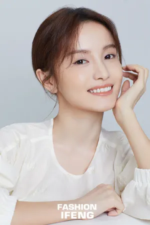 林小宅清新淡妆写真图片