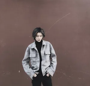 THE9陆柯燃慵懒酷飒生活照图片_1