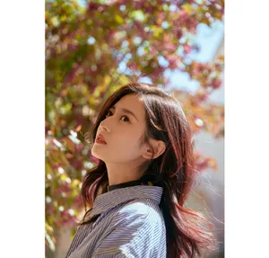 陈钰琪条纹裙性感写真图片_3