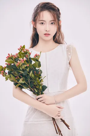 冯琬贺清新甜美写真图片