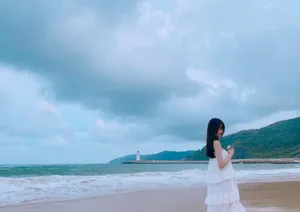 马泽涵沙滩性感甜美写真图片