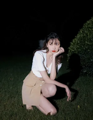 李斯羽性感美腿写真图片_3