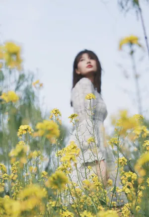 李斯羽唯美田园风写真图片_2
