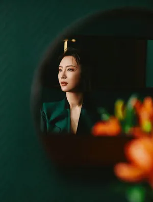 陈数优雅妩媚写真图片_4