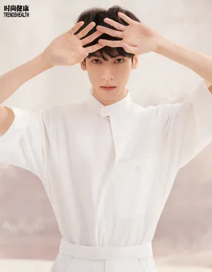 罗云熙白衣少年帅气写真图片_2
