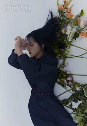 程潇《小资CHICTEEN》六月刊写真图片