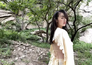 袁冰妍湿发性感自拍图片