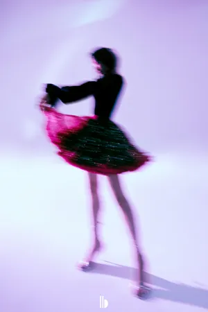 蒋梦婕最新时尚杂志写真大片_7