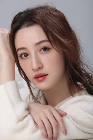 杨懿气质优雅性感写真
