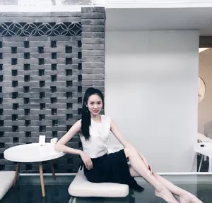 马茜优雅气质生活照图片_5