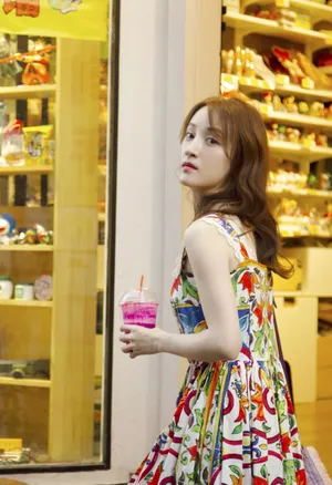 杨懿街拍写真图片_2