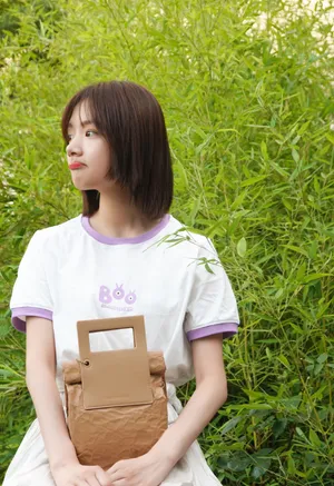 任敏夏日灵气私服照图片