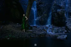 周雨彤冷艳魅力写真图片_4