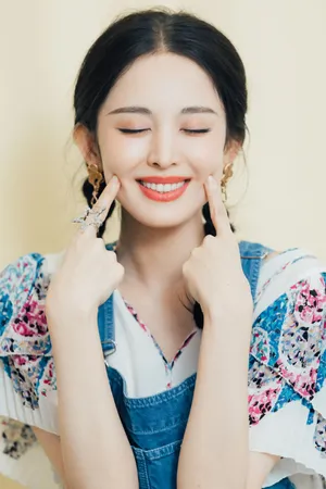 古力娜扎麻花辫可爱写真图片_9
