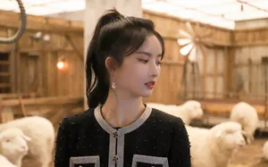 刘些宁清新甜美写真图片_2