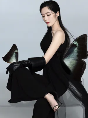 汤晶媚性感黑色系质感写真图片_2