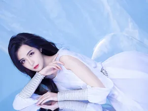 汤晶媚性感黑色系质感写真图片_7