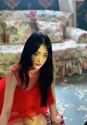 周洁琼优雅靓丽写真花絮图片