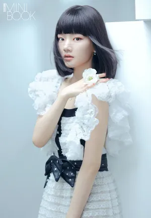 任敏清丽养眼写真图片