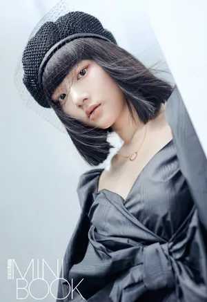 任敏清丽养眼写真图片_2