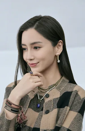 angelababy精致优雅写真图片_3