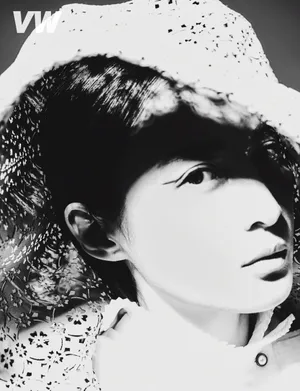 蒋勤勤西服皮裙魅力写真图片