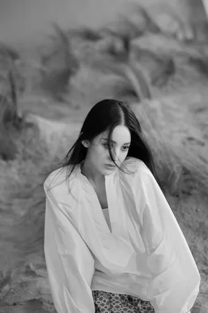 古力娜扎碎花裙写真花絮图片