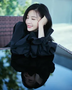杨子姗性感甜酷写真图片_6