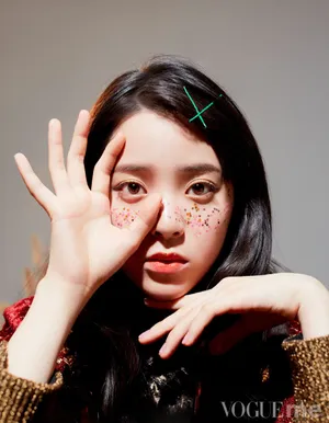 欧阳娜娜鲜花时尚大片写真图片_5